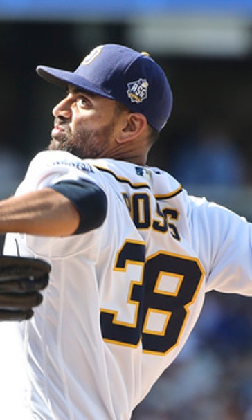 Rangers complete free agent deal with RHP Tyson Ross